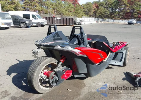 2022 Polaris Slingshot Signature Le z USA, uszkodzony, nr VIN 57XAALHD1N8148734